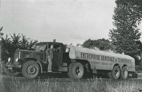 DocPictures/66MA-12_transport-d-une-citerne_A-Verdy_Bedous.jpg