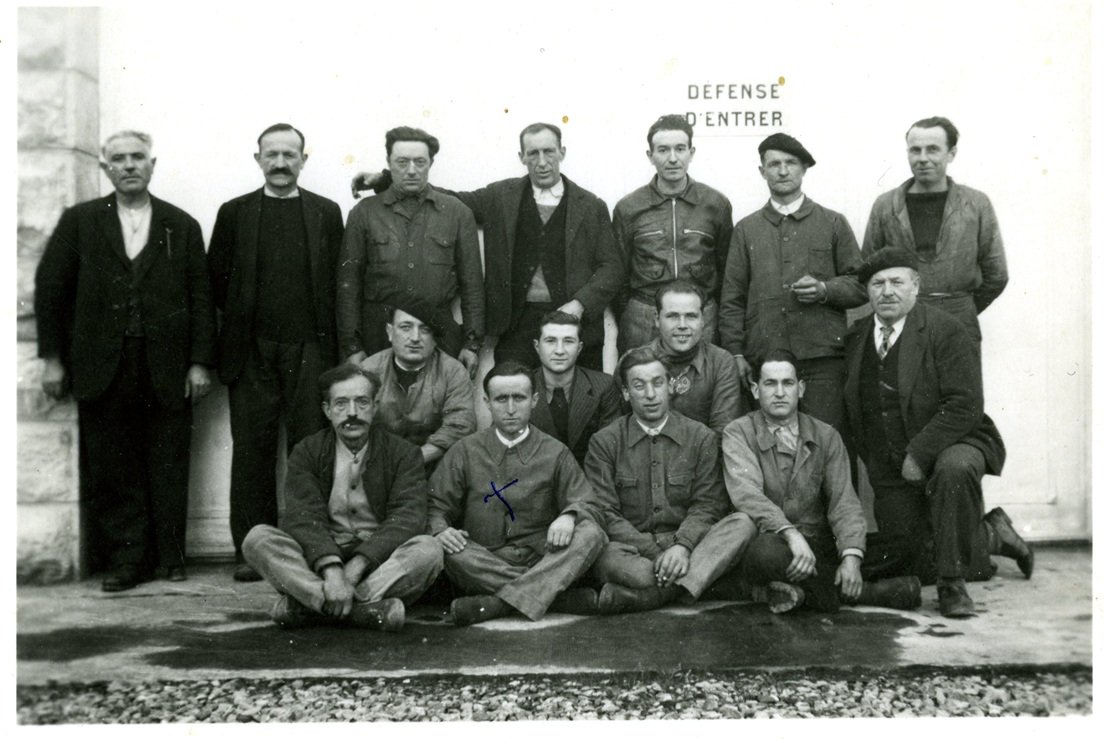 DocPictures/8_le-personnel-de-l-usine-de-Lescun.jpg