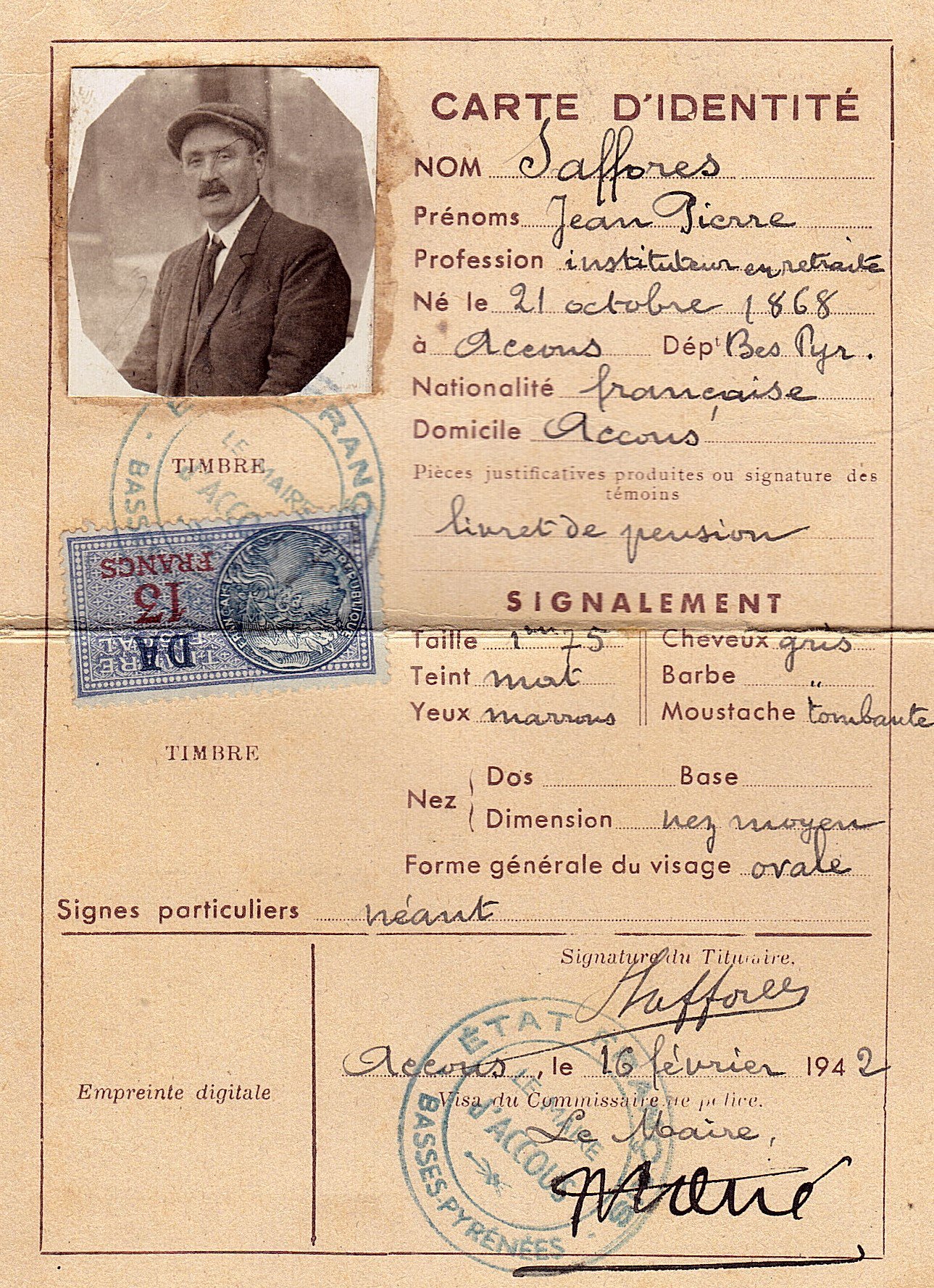 DocPictures/carte_identité_de_pierre_saffores.JPG