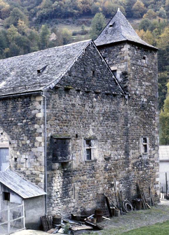 DocPictures/maison_forte_Eygun.jpg